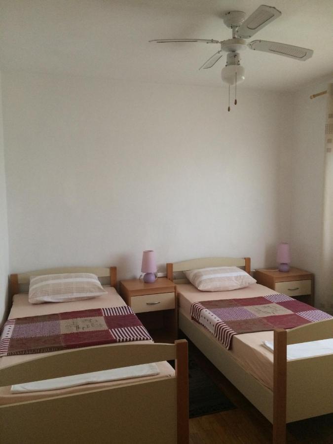 Apartments Tomovic Lumbarda Extérieur photo