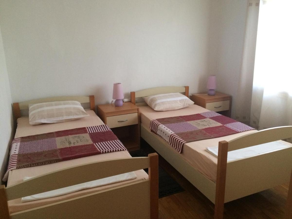Apartments Tomovic Lumbarda Extérieur photo